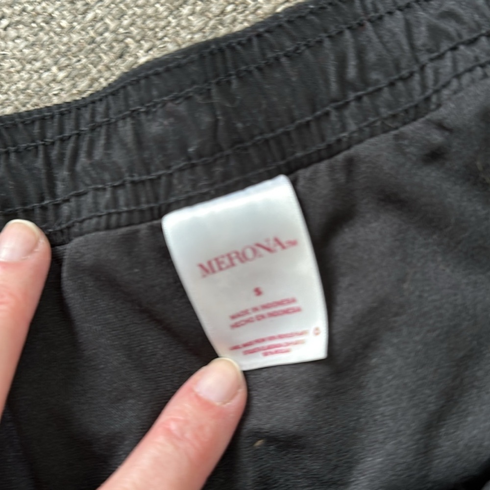 Merona Women’s Black Lined Swim Shorts with Pockets Size Small - Picture 4 of 6